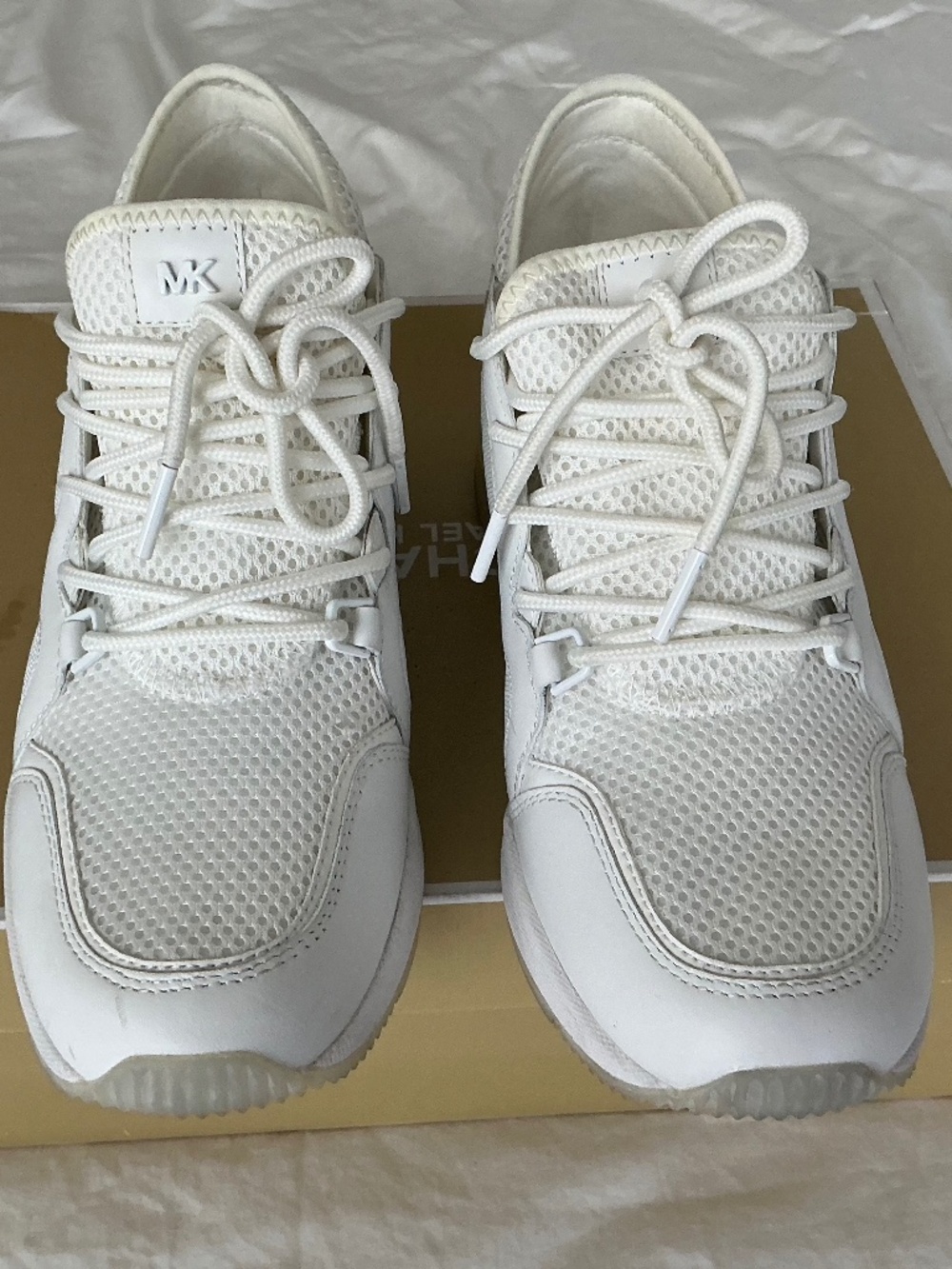 MICHAEL Michael Kors Women White Trainer ( Size: 7.5)